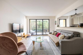 LA PARENTHESE CALME avec grand balcon et parking pour une évasion à deux pas du centre